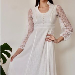 1970s Gunne Sax Style White Lace Cottage Core Maxi Dress
